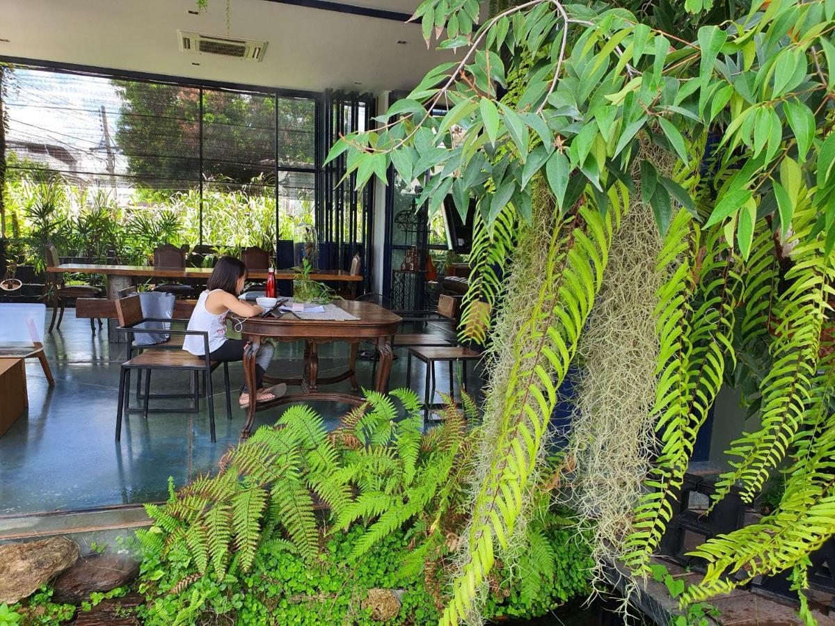 Hotel The Wood Surin Exterior foto